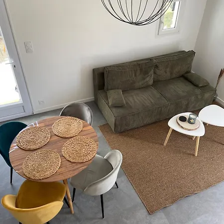 Maisonnette Le Galet Jaune *